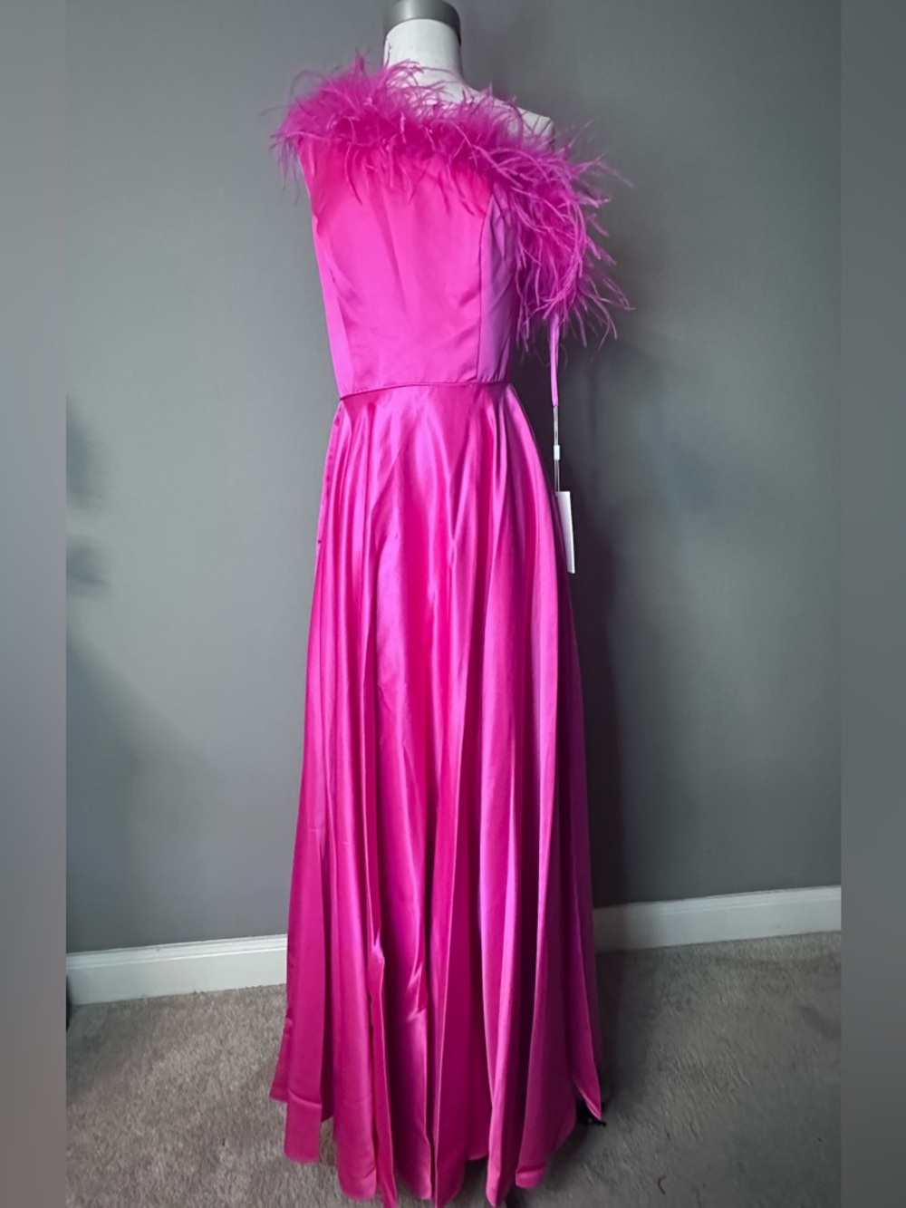 Mac Duggal Vibrant Fuchsia Evening Dress